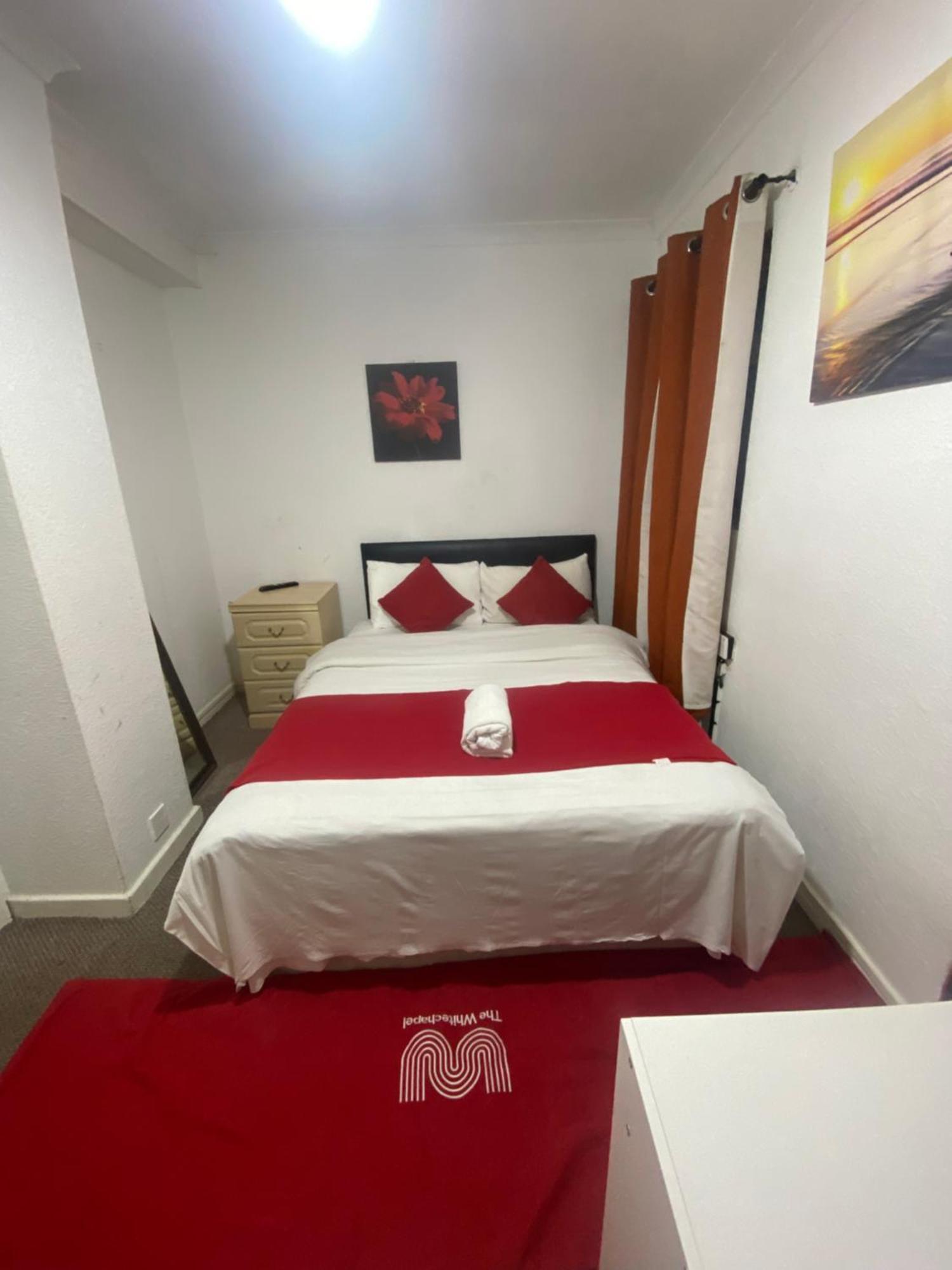 Saji Hotel Илфорд Екстериор снимка
